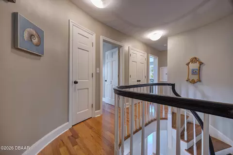 Entry Way - 105 Riverside Dr, Ormond Beach, FL 32176 photo 6 of 12