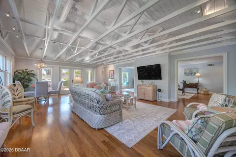 Living - 105 Riverside Dr, Ormond Beach, FL 32176 photo 8 of 9