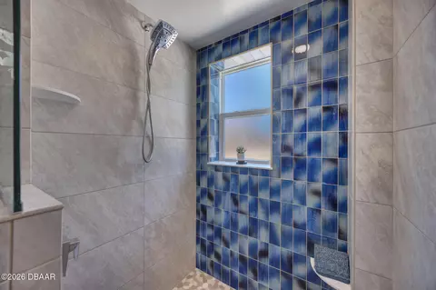 Bath - 105 Riverside Dr, Ormond Beach, FL 32176 photo 12 of 13