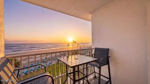 935 S Atlantic Ave, Daytona Beach, FL 32118