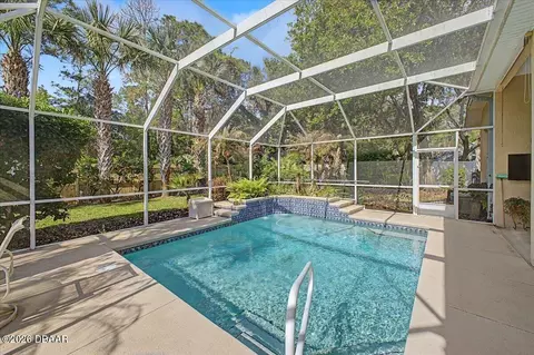 Exterior - 11 Crescent Lake Way, Ormond Beach, FL 32174 photo 7 of 10