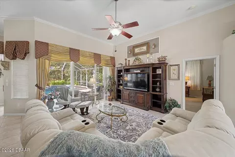 Living - 11 Crescent Lake Way, Ormond Beach, FL 32174 photo 1 of 5