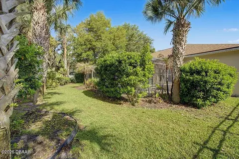 Exterior - 11 Crescent Lake Way, Ormond Beach, FL 32174 photo 8 of 10