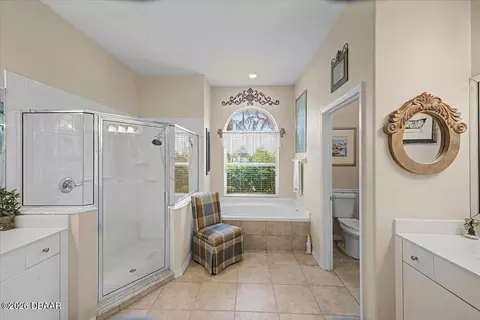 Bath - 11 Crescent Lake Way, Ormond Beach, FL 32174 photo 1 of 4