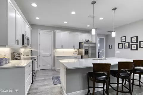 Kitchen - 51 Wrendale Loop, Ormond Beach, FL 32174 photo 6 of 6