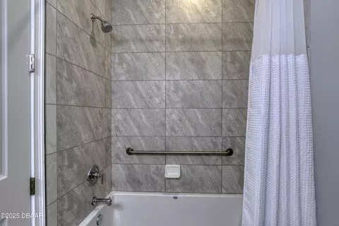 Bath - 51 Wrendale Loop, Ormond Beach, FL 32174 photo 4 of 4
