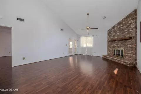 Living - 99 Old Barn Trl, Ormond Beach, FL 32174 photo 3 of 4