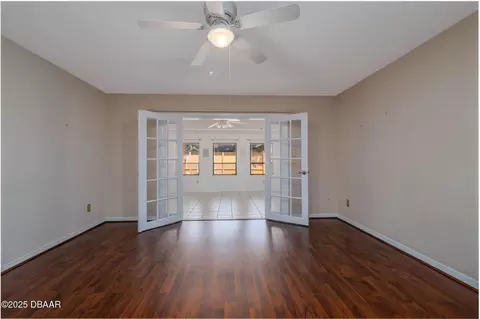 Living - 99 Old Barn Trl, Ormond Beach, FL 32174 photo 1 of 4