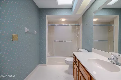Bath - 99 Old Barn Trl, Ormond Beach, FL 32174 photo 1 of 4