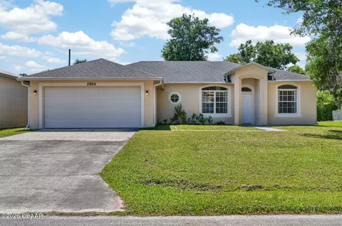 2904 Victory Palm Dr, Edgewater, FL 32141