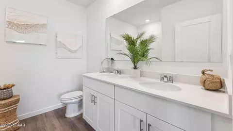 Bath - 2771 Kinsale Ln, Ormond Beach, FL 32174 photo 1 of 2