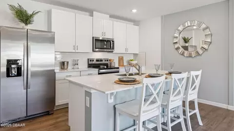 Kitchen - 2771 Kinsale Ln, Ormond Beach, FL 32174 photo 1 of 5