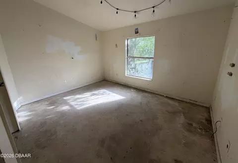 Bedroom - 250 Willow Pl, Ormond Beach, FL 32174 photo 1 of 2