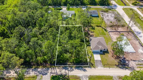 1668 9th Ave, Deland, FL 32724
