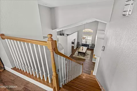Entry Way - 1 Sand Point Cir, Ormond Beach, FL 32174 photo 4 of 4