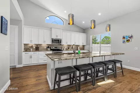 Kitchen - 1 Sand Point Cir, Ormond Beach, FL 32174 photo 1 of 4