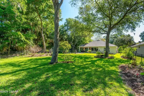 Exterior - 110 Lakebluff Dr, Ormond Beach, FL 32174 photo 7 of 8