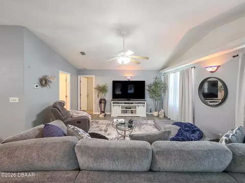 Living - 121 E Palm Way, Edgewater, FL 32132 photo 5 of 6