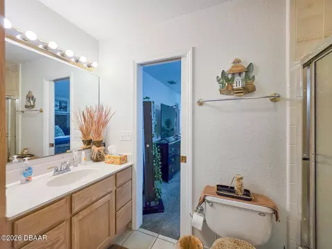 Bath - 121 E Palm Way, Edgewater, FL 32132 photo 3 of 12