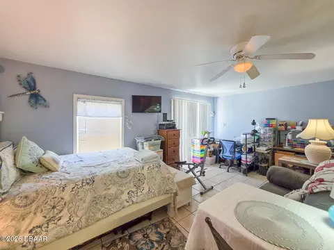 Bedroom - 121 E Palm Way, Edgewater, FL 32132 photo 10 of 14