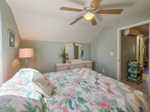 Bedroom - 121 E Palm Way, Edgewater, FL 32132 photo 14 of 14