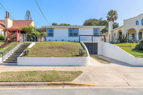 326 Bostwick Ave, Daytona Beach, FL 32118