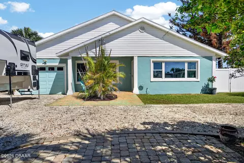 215 Ocean Ter, Ormond Beach, FL 32176
