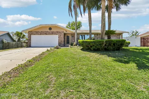 684 Reillys Rd, Port Orange, FL 32127