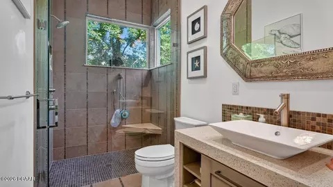 Bath - 3 Ashford Lakes Dr, Ormond Beach, FL 32174 photo 8 of 11