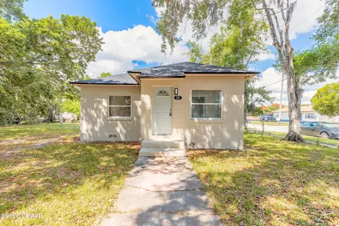 502 S Robbins Ave, Titusville, FL 32796