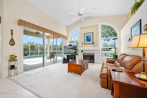 Living - 8 Gale Ln, Ormond Beach, FL 32174 photo 5 of 6
