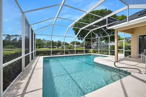 Exterior - 8 Gale Ln, Ormond Beach, FL 32174 photo 5 of 10