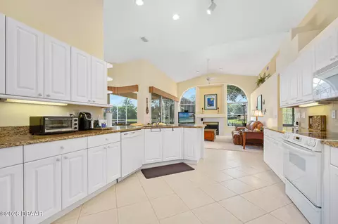 Kitchen - 8 Gale Ln, Ormond Beach, FL 32174 photo 4 of 4