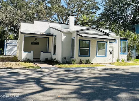110 Palm Pl, Daytona Beach, FL 32114