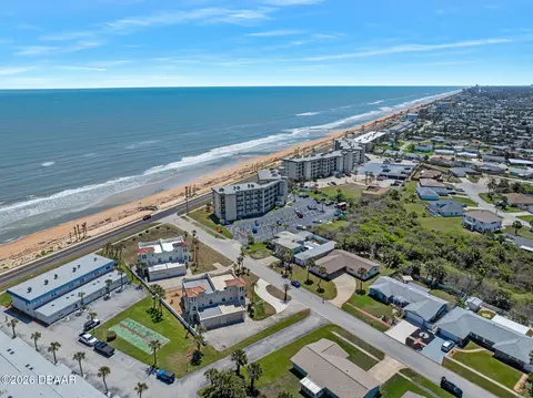 View/Area - 5 Sunny Beach Dr, Ormond Beach, FL 32176 photo 6 of 14