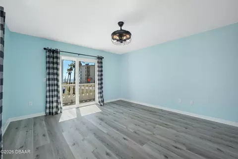Bedroom - 5 Sunny Beach Dr, Ormond Beach, FL 32176 photo 3 of 6