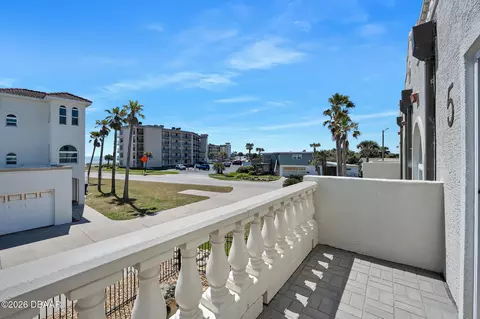 Exterior - 5 Sunny Beach Dr, Ormond Beach, FL 32176 photo 1 of 5