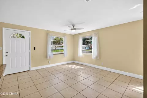 Living - 128 Oakridge Ave, Edgewater, FL 32132 photo 5 of 8
