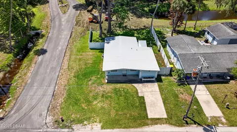 View/Area - 128 Oakridge Ave, Edgewater, FL 32132 photo 5 of 6