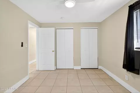 Bedroom - 128 Oakridge Ave, Edgewater, FL 32132 photo 2 of 4