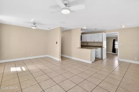 Living - 128 Oakridge Ave, Edgewater, FL 32132 photo 3 of 8