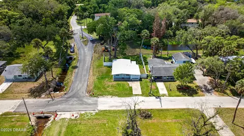 View/Area - 128 Oakridge Ave, Edgewater, FL 32132 photo 1 of 6