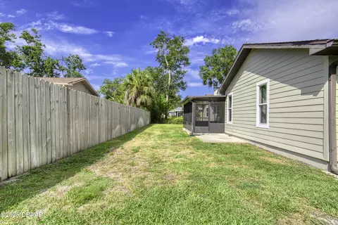 63 Sycamore Cir, Ormond Beach, FL 32174 photo 11