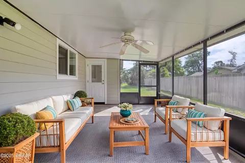 63 Sycamore Cir, Ormond Beach, FL 32174 photo 9