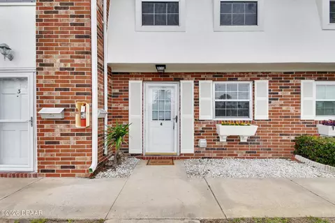 2200 S Palmetto Ave, Daytona Beach, FL 32119