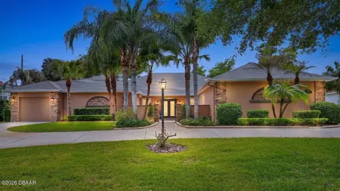 34 Emerald Oaks Ln, Ormond Beach, FL 32174
