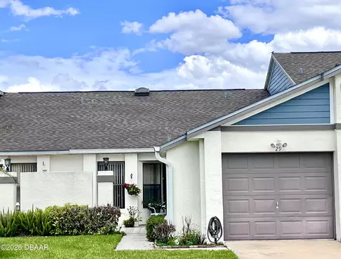 29 Lakepointe Cir, Kissimmee, FL 34743
