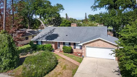 1749 Jacobs Rd, South Daytona, FL 32119