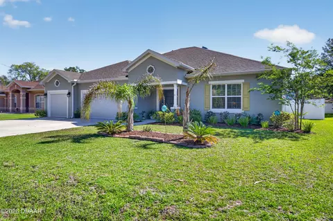 17 White Haven Ln, Palm Coast, FL 32164