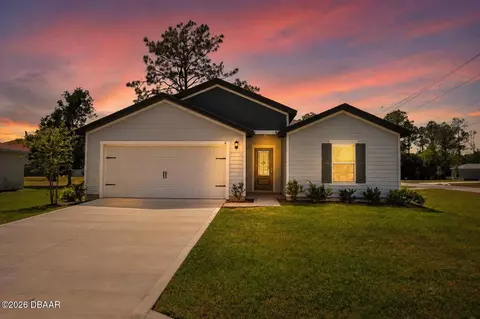 2 Prince Eric Ln, Palm Coast, FL 32164